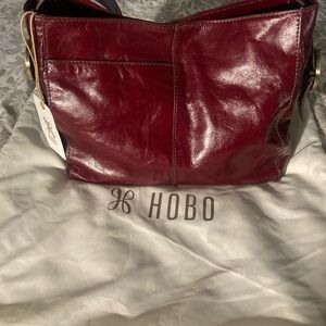 Hobo Women's Burgundy Leather Bag